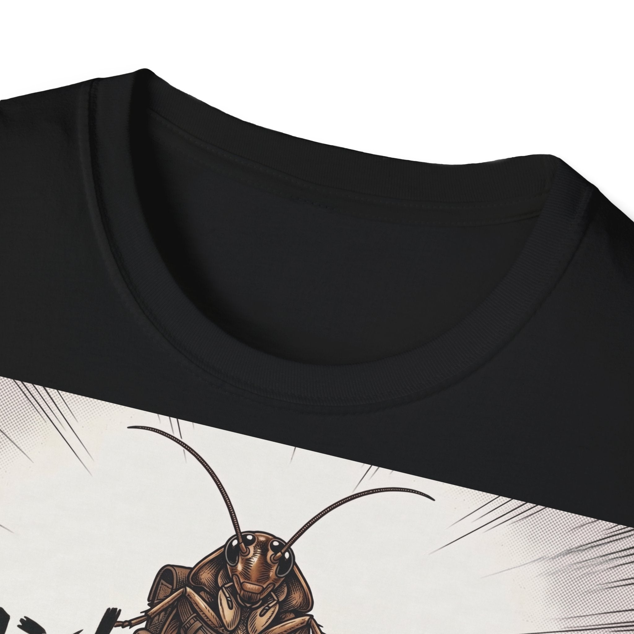 TRUCUTU Manga Cockroach Softstyle T-Shirt – Japanese Anime Streetwear
