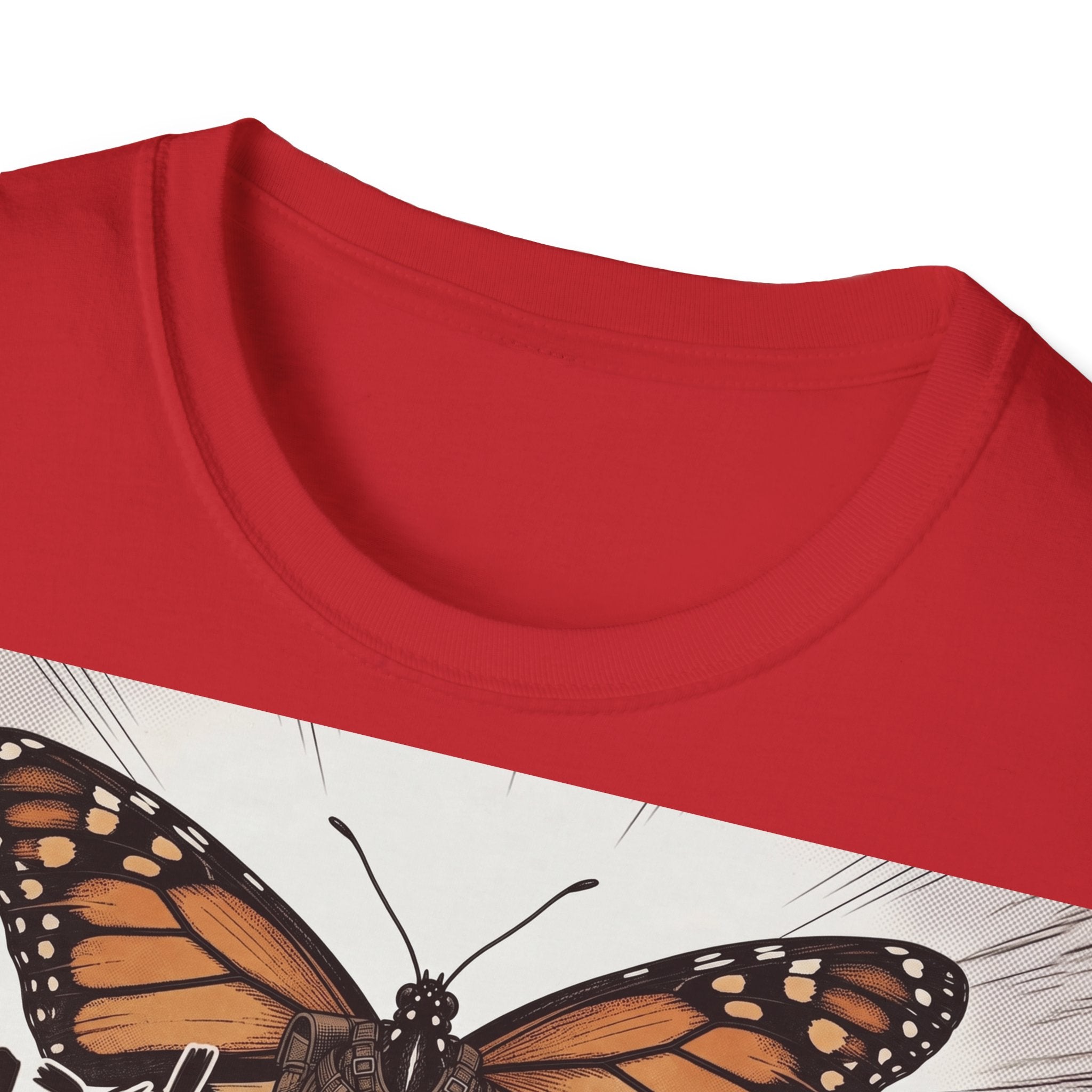 TRUCUTU Manga Butterfly Softstyle T-Shirt – Japanese Anime Streetwear
