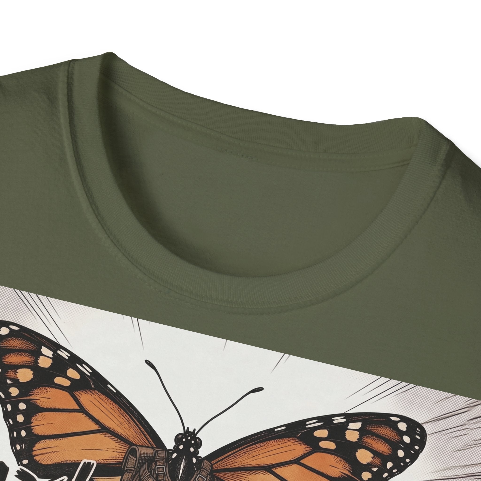 TRUCUTU Manga Butterfly Softstyle T-Shirt – Japanese Anime Streetwear