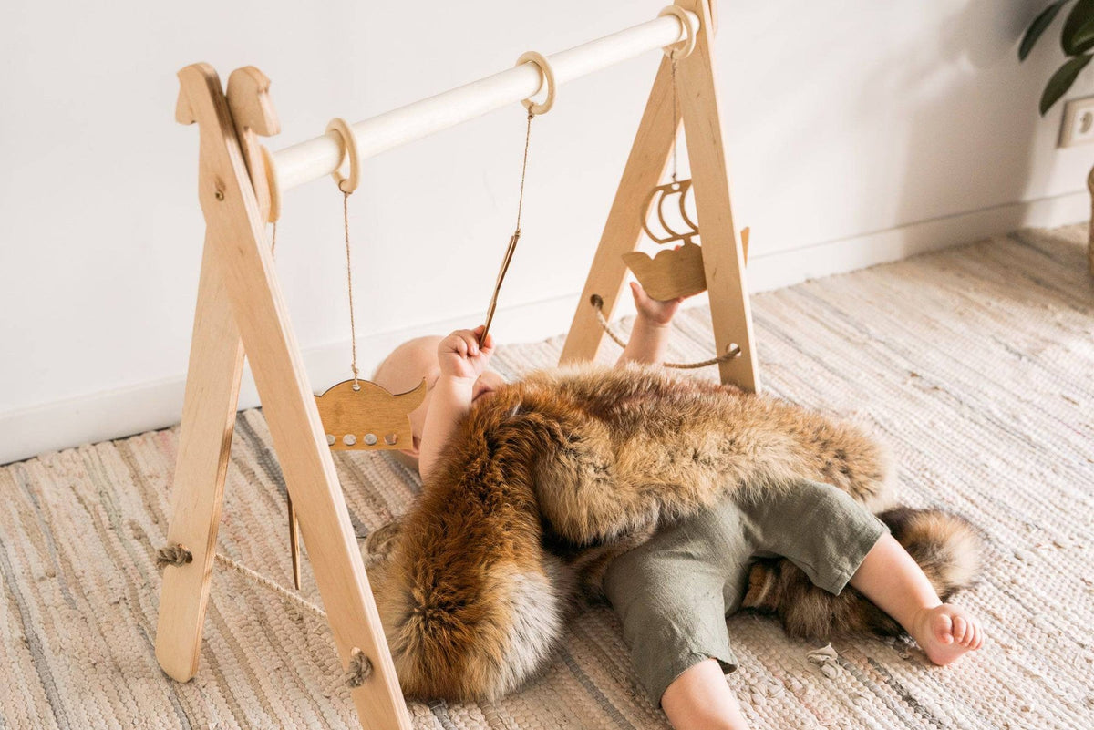Wooden Baby Play Gym with 4 Hanging Toys – view 2