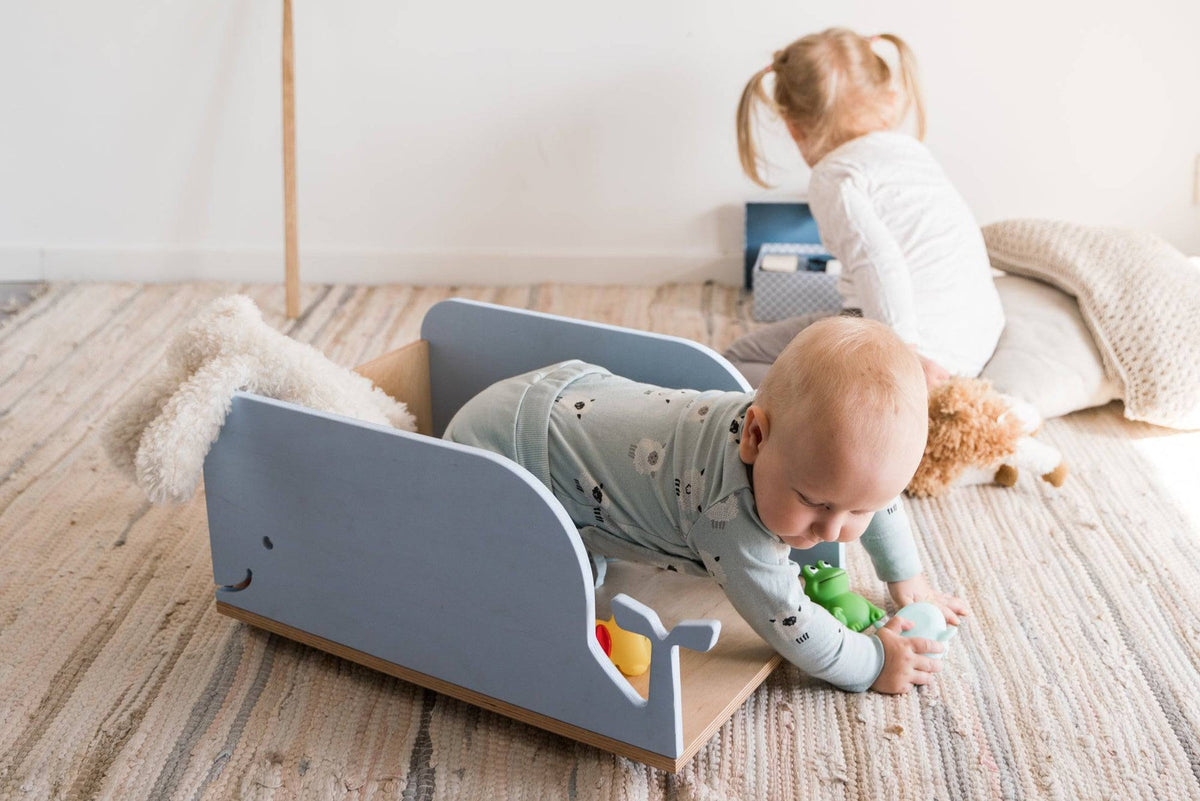 Wooden Toy Box on Wheels, Whale – view 3